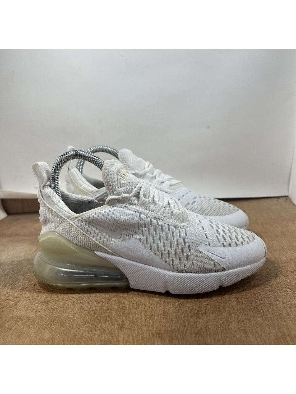 Nike Air Max 270 GS Triple White Athletic Shoes 943345-103 Youth 4Y Womens 5.5